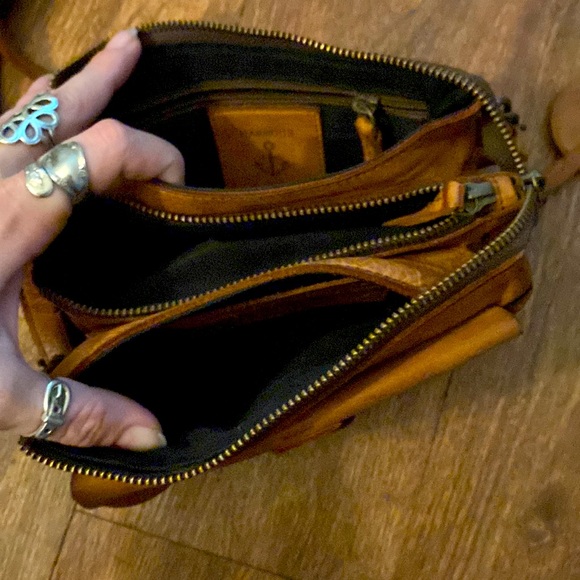 Harbour 2ed purse - Picture 3 of 4